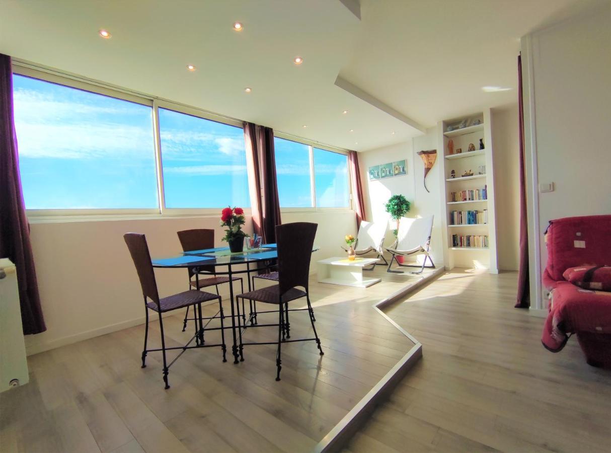 6 Appartements Et 4 Adresses A Mi-Chemin Entre Le Vieux Port Et L Ile De Re La Rochelle  Ngoại thất bức ảnh