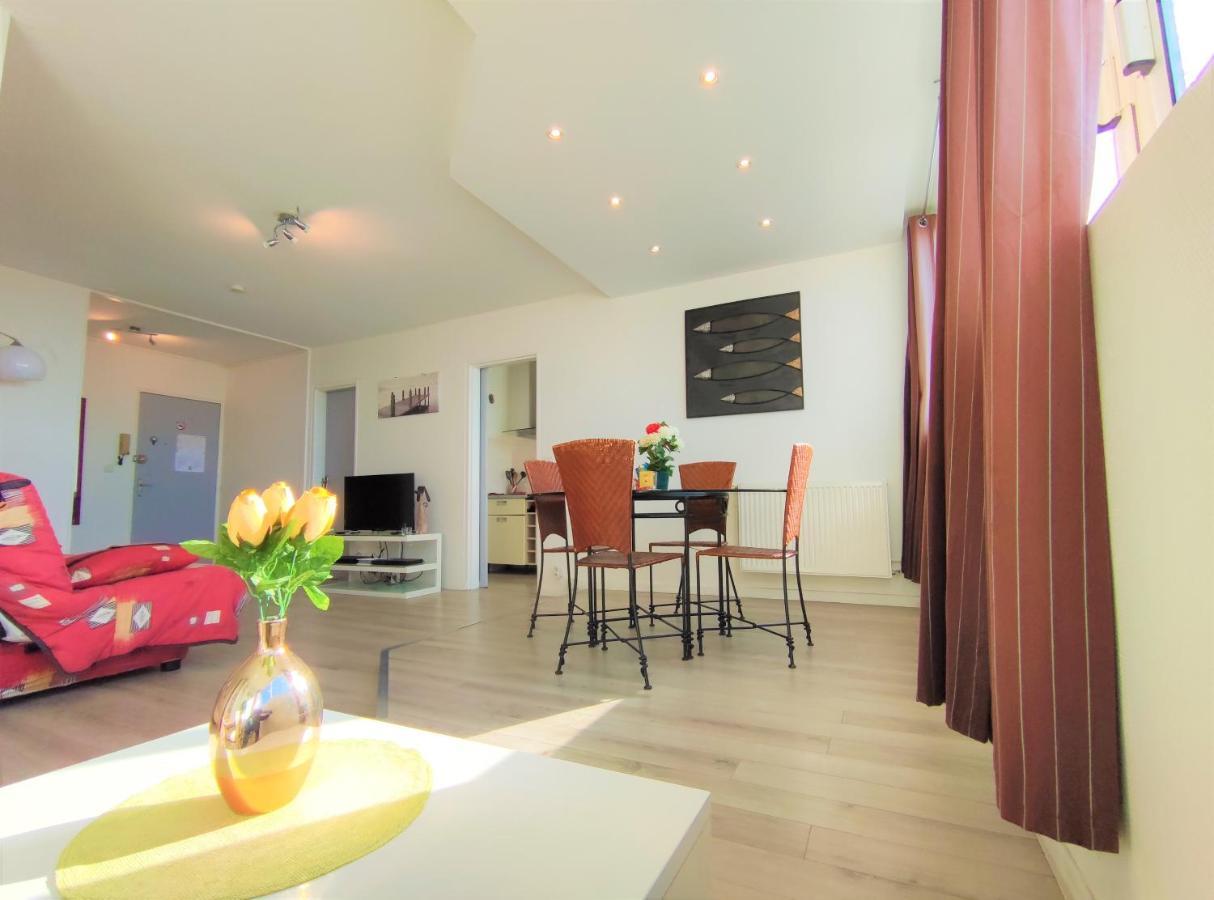 6 Appartements Et 4 Adresses A Mi-Chemin Entre Le Vieux Port Et L Ile De Re La Rochelle  Ngoại thất bức ảnh