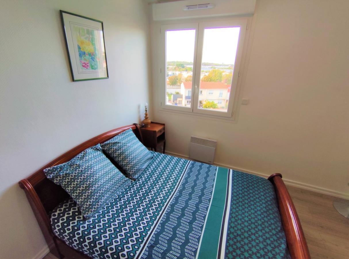 6 Appartements Et 4 Adresses A Mi-Chemin Entre Le Vieux Port Et L Ile De Re La Rochelle  Ngoại thất bức ảnh