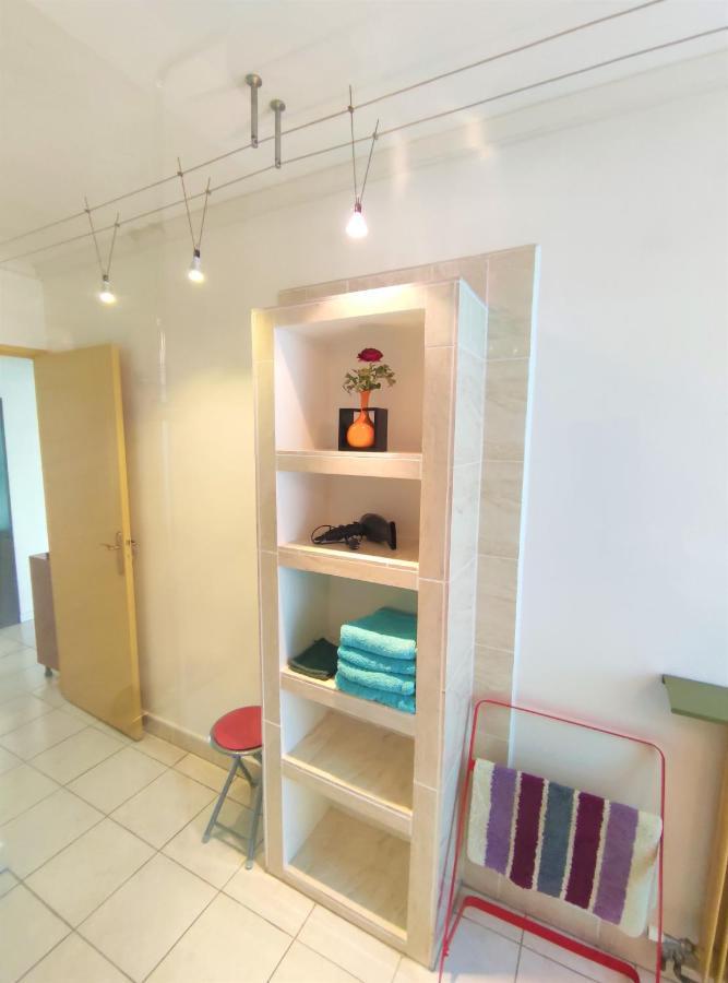 6 Appartements Et 4 Adresses A Mi-Chemin Entre Le Vieux Port Et L Ile De Re La Rochelle  Ngoại thất bức ảnh